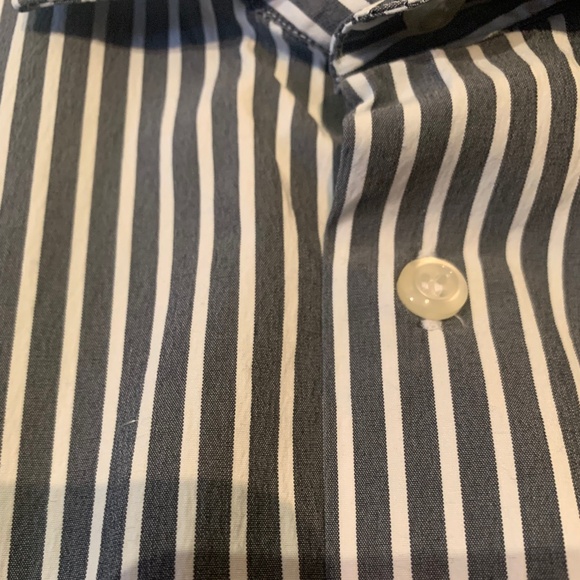 Men's striped shirt from Brian & Barry Milano. - Picture 3 of 7